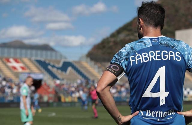 迈出的坚实 迈出的坚实